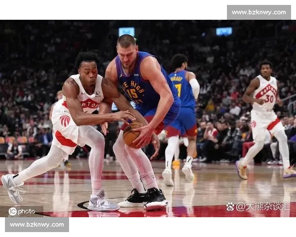 掘金强攻太阳西部焦点大战约基奇与杜兰特巅峰对决前瞻季后赛走势解析